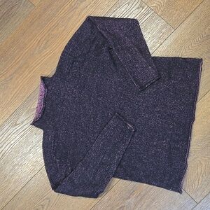 MC KENZY CASHMERE BLEND SWEATER SIZE LARGE.   #7411